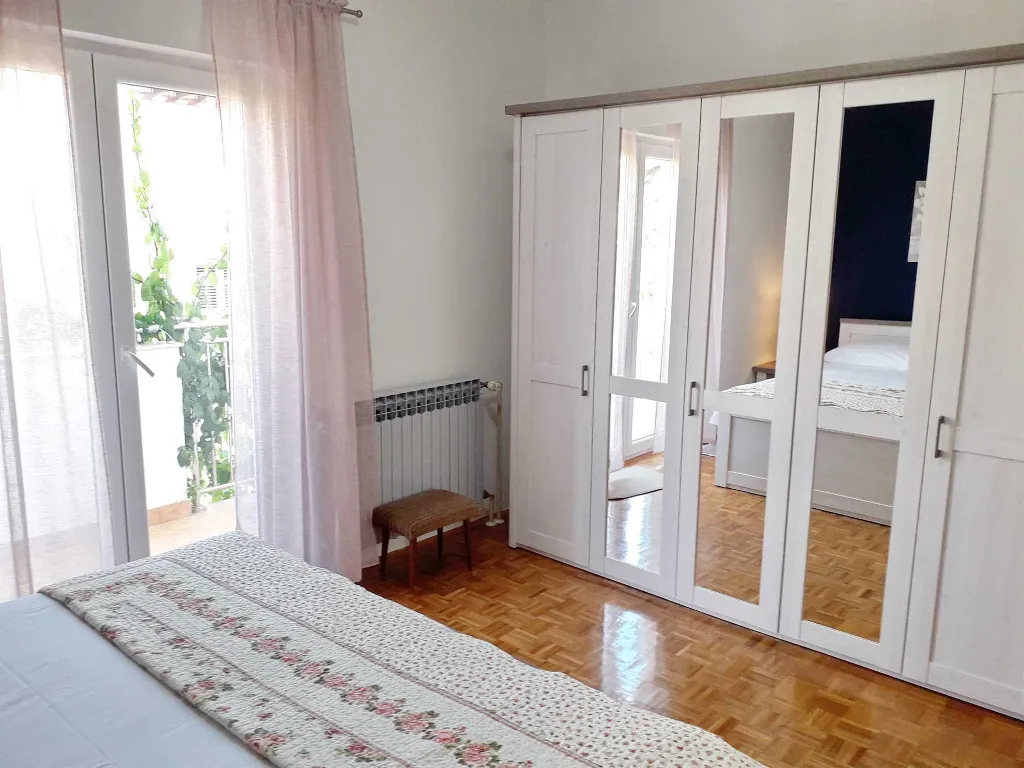 Apartments "J&R Babara" - Apartment with 2 bedrooms and a balcony