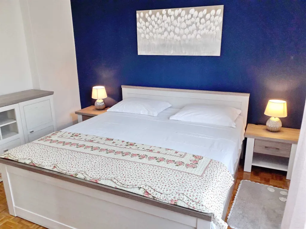 Apartments "J&R Babara" - Apartment with 2 bedrooms and a balcony