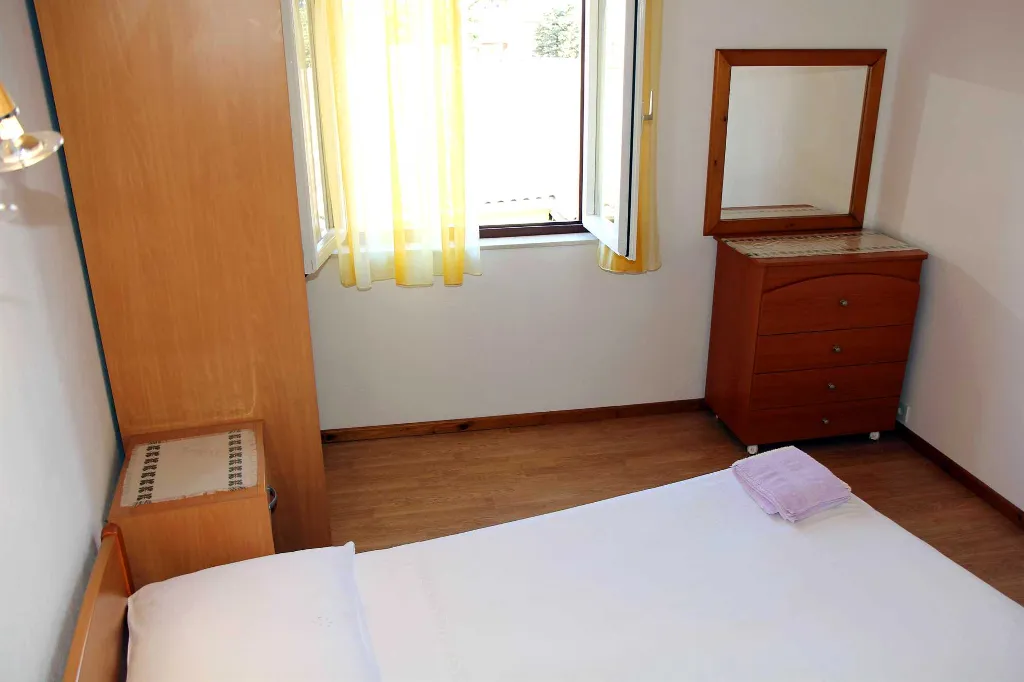 Apartments "J&R Babara" - Apartment with balcony for 4 people