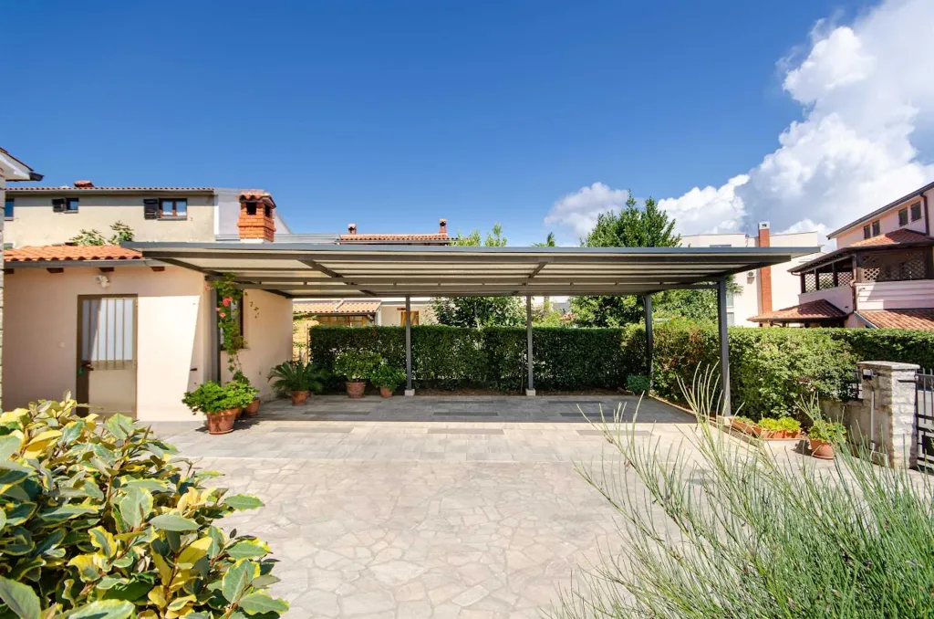 Two-Bedroom Apartment with Terrace in Rovinj