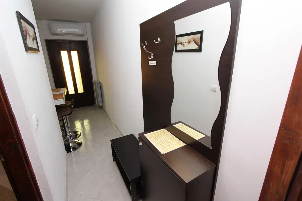 One-Bedroom Apartment in Rovinj with Parking