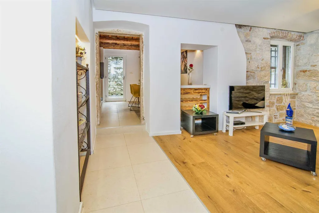Two-Bedroom Apartment in Rovinj City Center