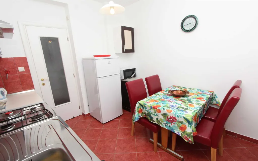 Two-Bedroom Apartment in Rovinj with Balcony