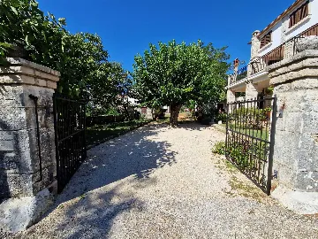 Two-Bedroom Apartment in Bale for 4 Guests