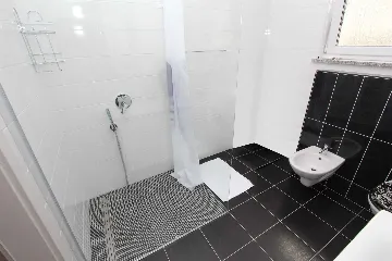 Two-Bedroom Apartment in Rovinj with Parking