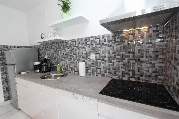 Two-Bedroom Apartment in Rovinj with Parking