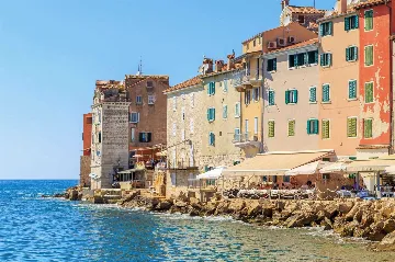 Two-Bedroom Apartment in Rovinj City Center
