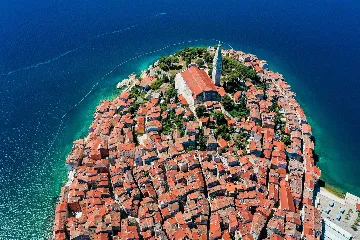 Two-Bedroom Apartment in Rovinj City Center