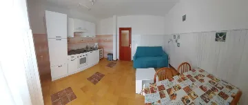Two-Bedroom Apartment in Rovinj for 4 Guests