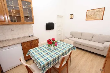 Two-Bedroom Apartment in Rovinj City Center