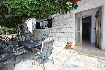 Two-Bedroom Apartment in Rovinj for 4 Guests