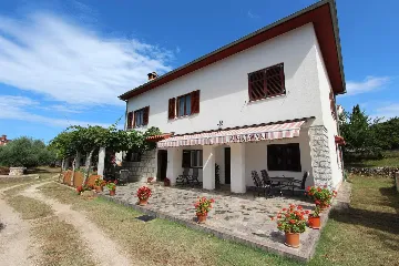 Two-Bedroom Apartment in Rovinj for 4 Guests