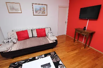 Two-Bedroom Apartment in Rovinj for 4 Guests