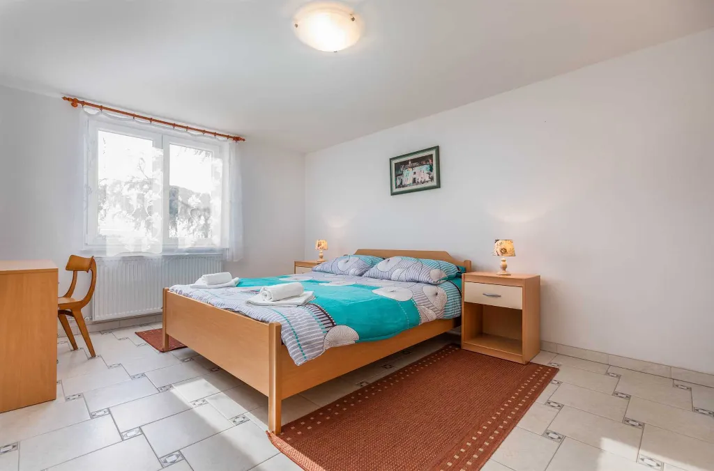 Three-Bedroom Apartment in Pula for 8 Guests