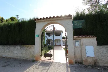 Three-Bedroom Apartment in Pula for 8 Guests