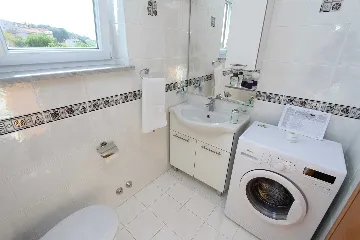 Three-Bedroom Apartment in Pula for 8 Guests