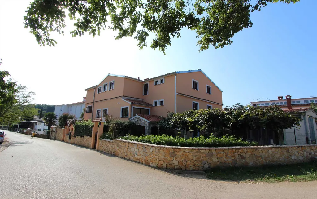 One-Bedroom Apartment with Terrace in Rovinj