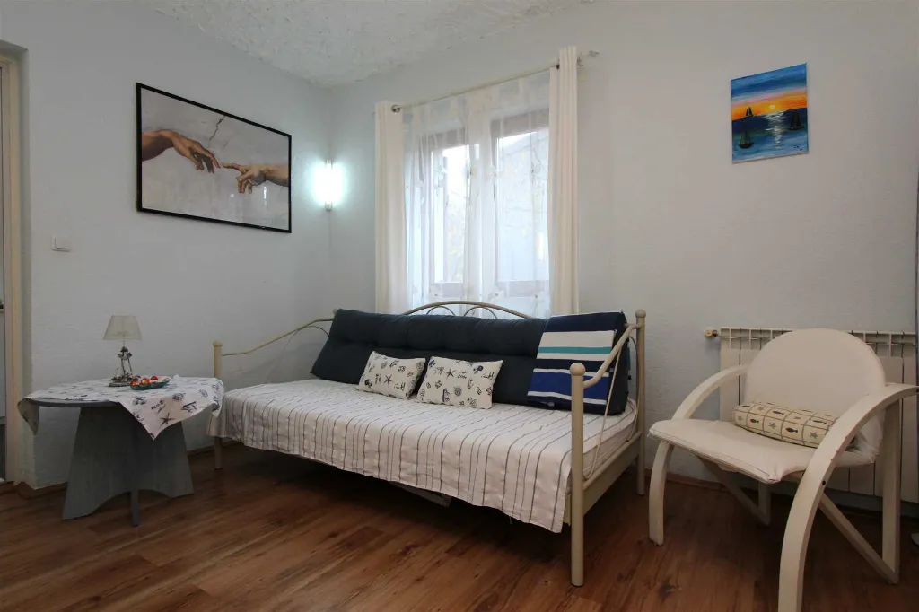 One-Bedroom Apartment with Terrace in Rovinj