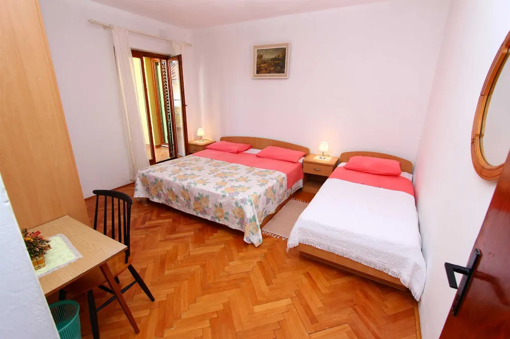 One-Bedroom Apartment with Balcony in Rovinj