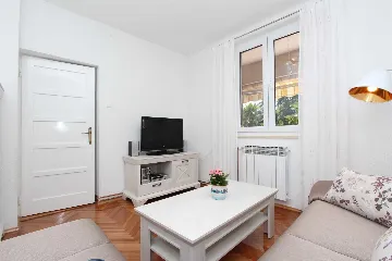 Two-Bedroom Apartment with Balcony in Rovinj