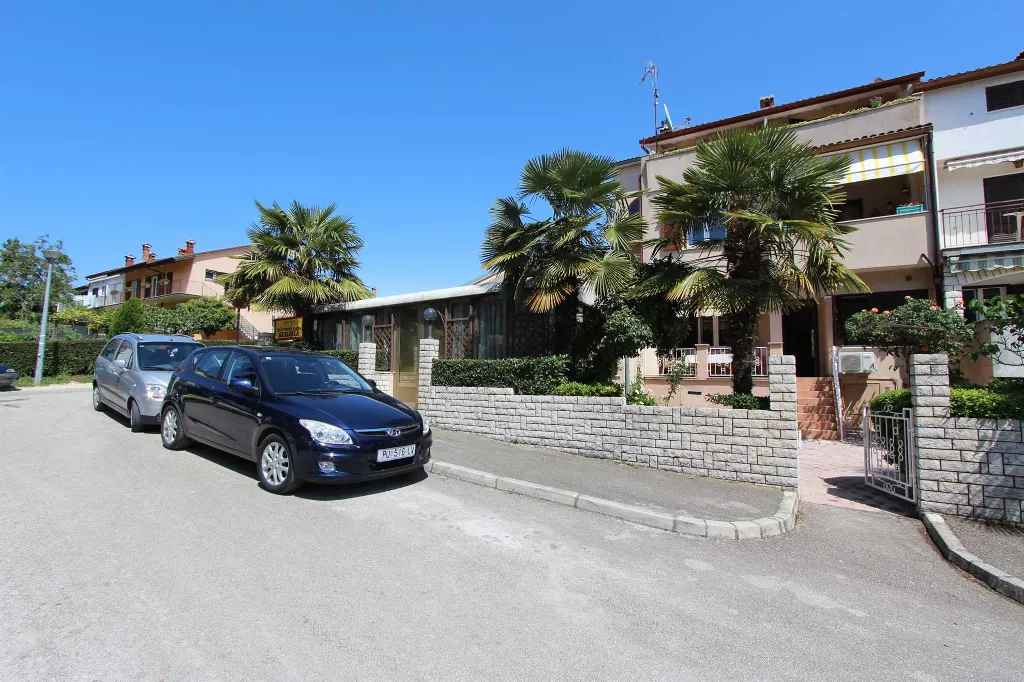 Two-Bedroom Apartment with Balcony in Rovinj