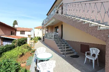 One-Bedroom Apartment in Rovinj for Up to 4 Guests