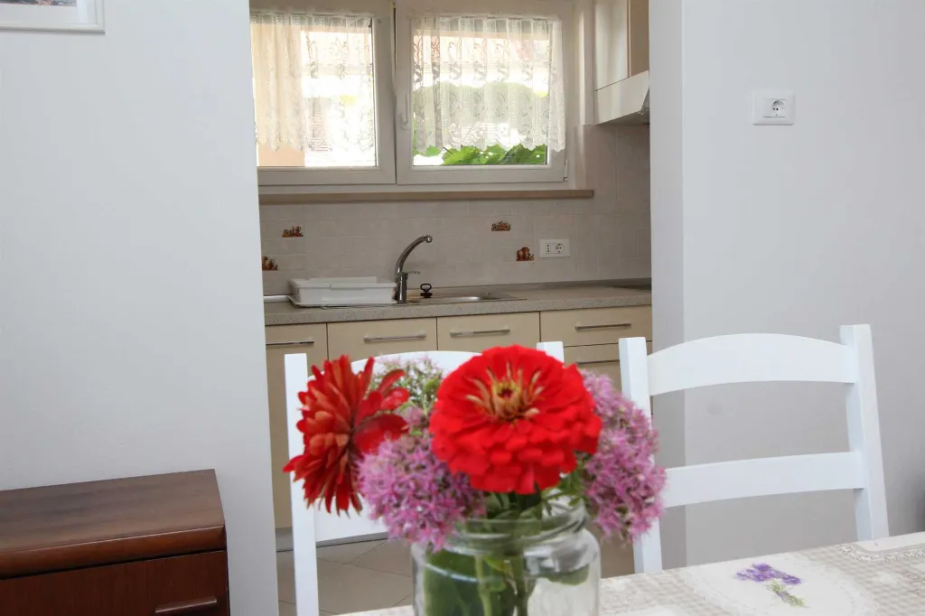 One-Bedroom Apartment in Rovinj for 2-4 Guests