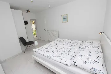 One-Bedroom Apartment for 4 Guests in Rovinj