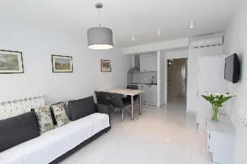 One-Bedroom Apartment for 4 Guests in Rovinj