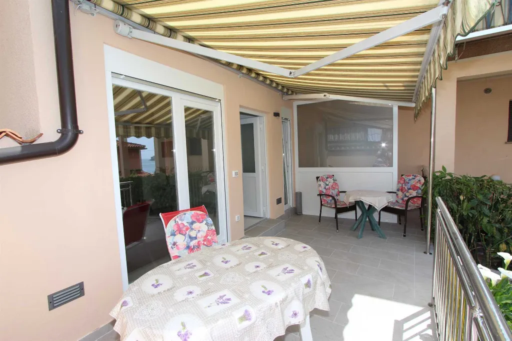 One-Bedroom Apartment for 4 Guests in Rovinj