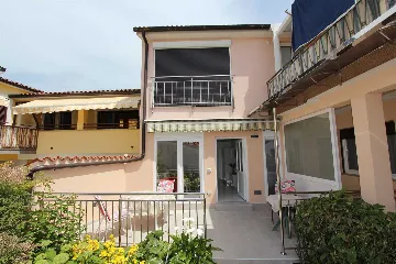 One-Bedroom Apartment for 4 Guests in Rovinj