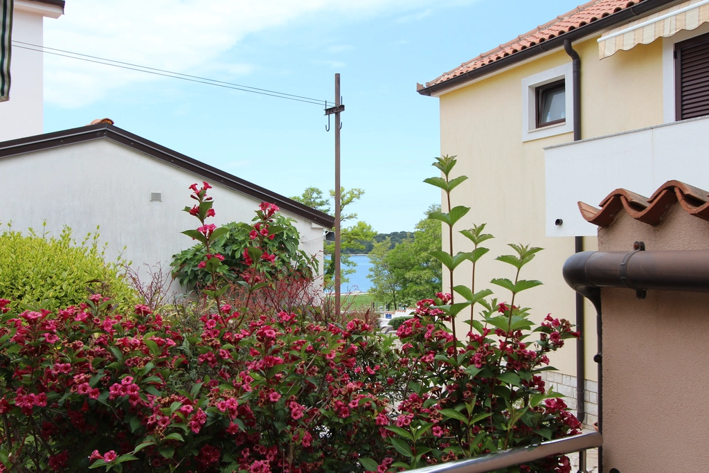 One-Bedroom Apartment for 4 Guests in Rovinj