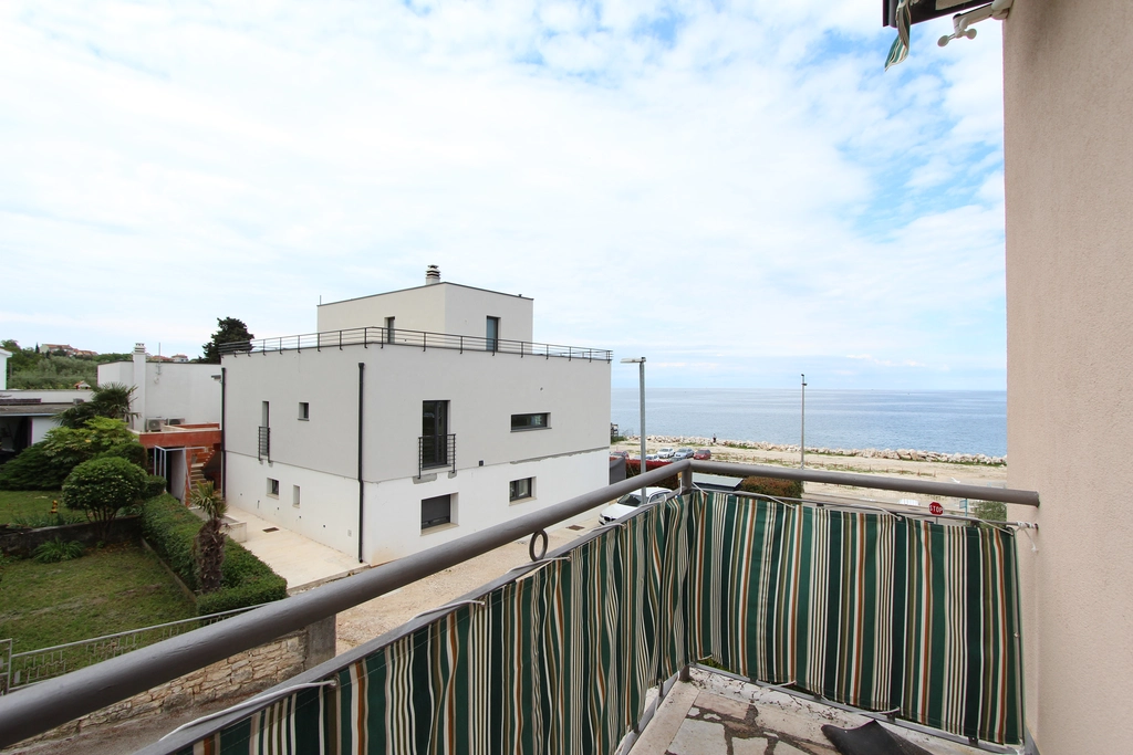 Double Room with Private External Bathroom in Rovinj