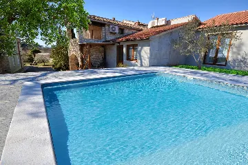 One-Bedroom Apartment in Pilkovići with Shared Pool