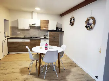 One-Bedroom Apartment with Shared Pool in Pilkovići