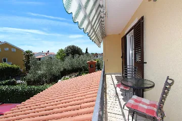 Two-Bedroom Apartment in Rovinj with Parking