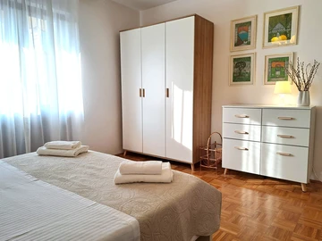 Two-Bedroom Apartment in Rovinj with Parking