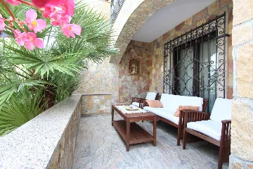 Studio Apartment for 2 Guests in Rovinj with Terrace