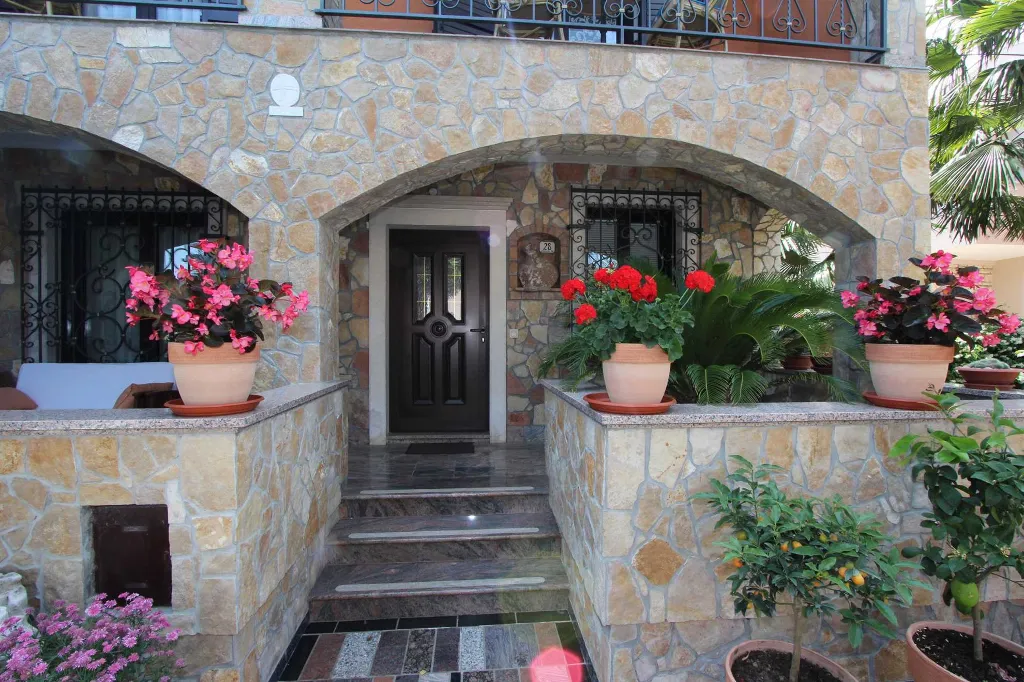 One-Bedroom Apartment with Balcony in Rovinj