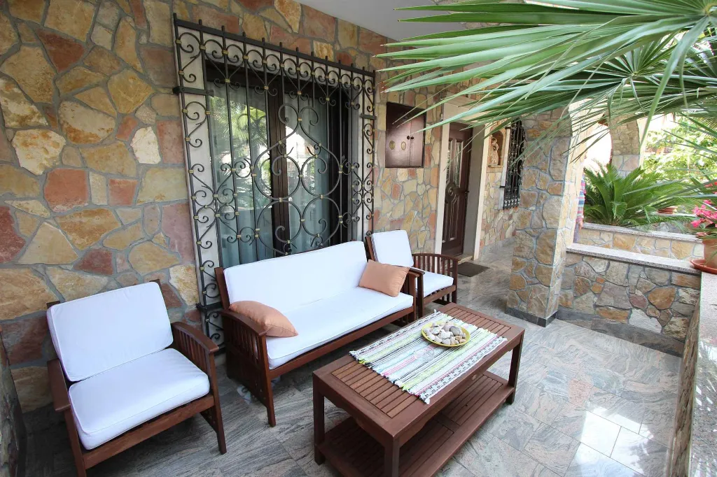 One-Bedroom Apartment with Balcony in Rovinj