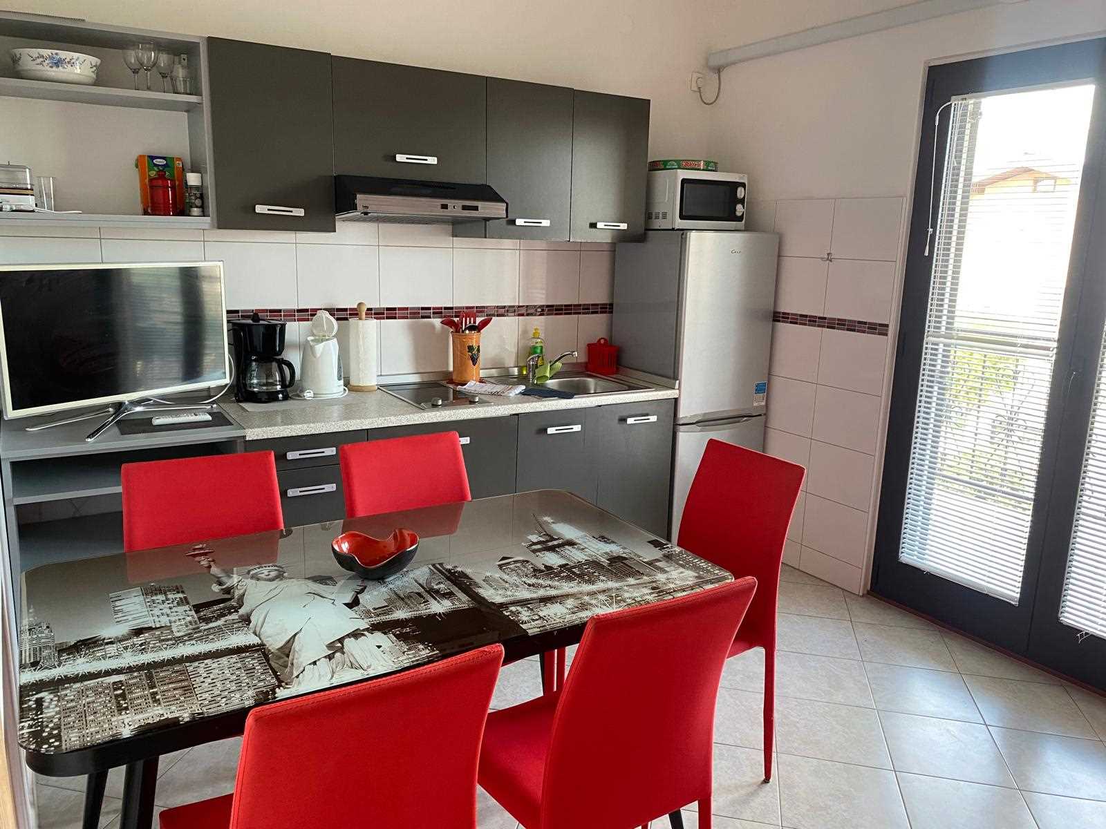 MARLINA Two-Bedroom Apartment with Balcony 3