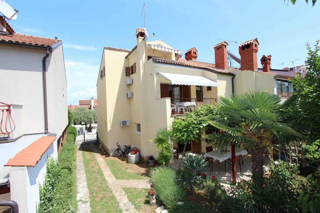 One-Bedroom Apartment for 3 in Rovinj