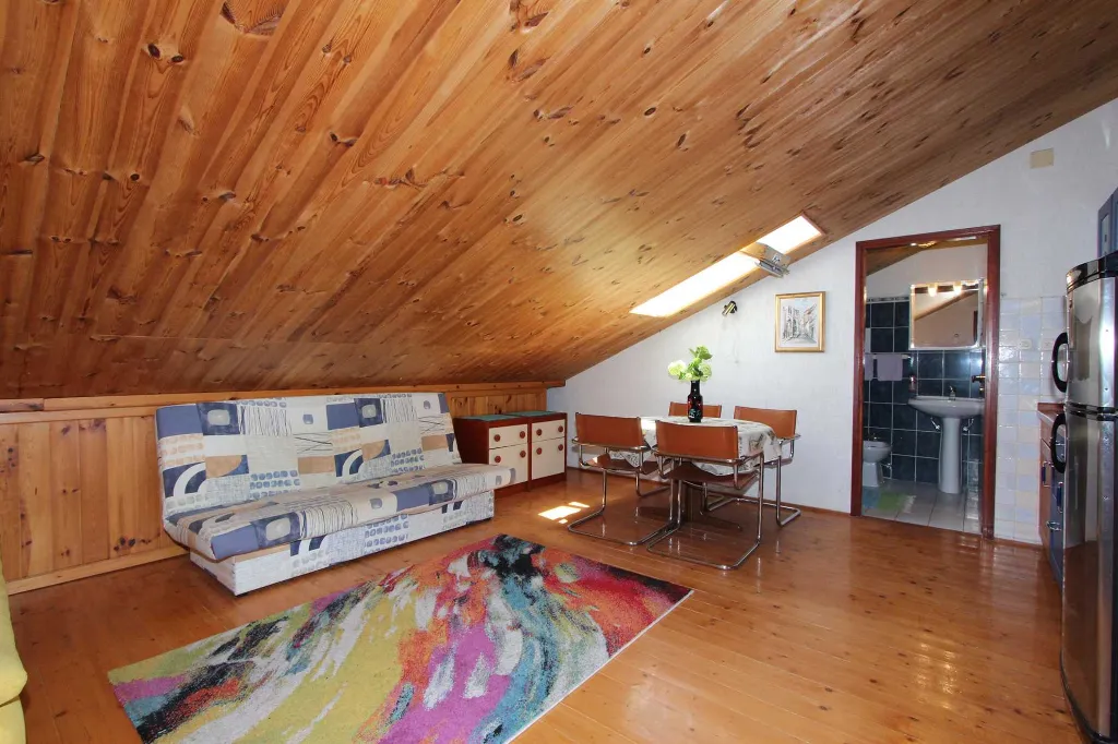 One-Bedroom Apartment with Balcony in Rovinj