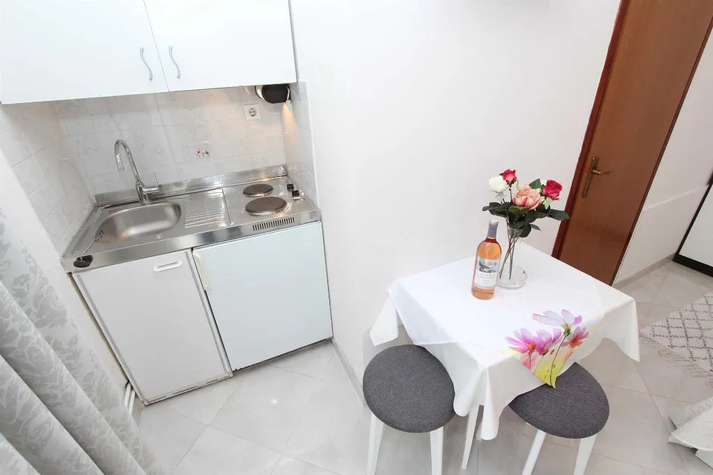 Studio for 2 Guests in Rovinj with Terrace