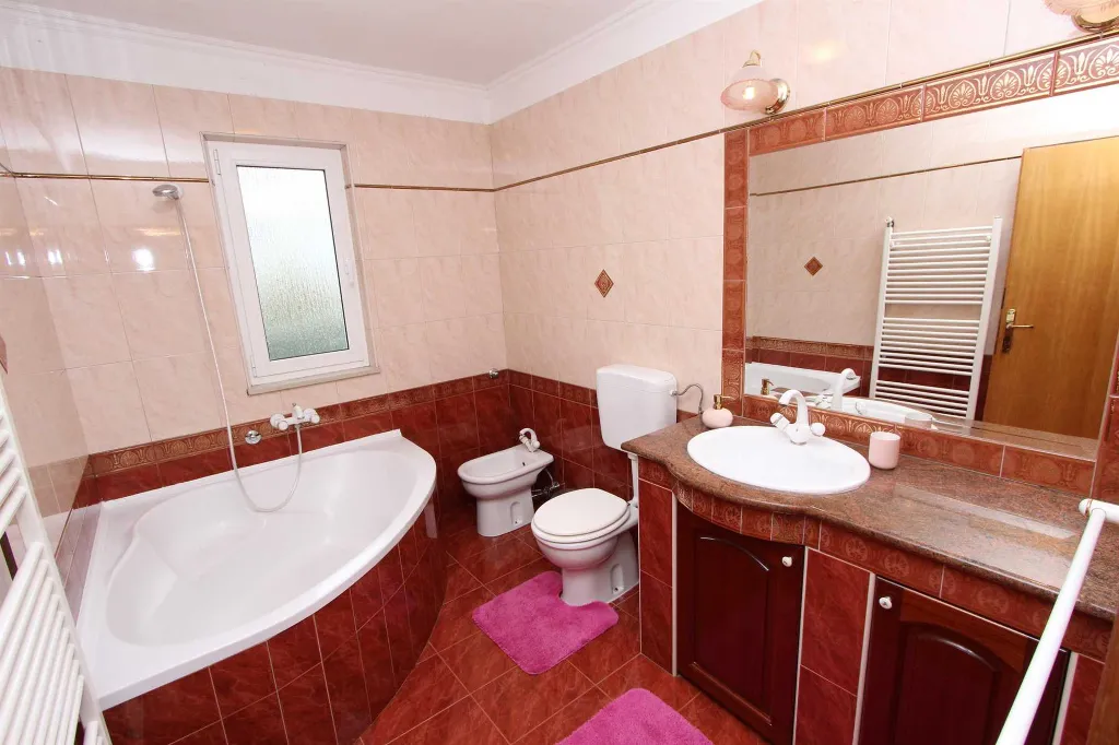 Two-Bedroom Apartment in Rovinj for 4 Guests