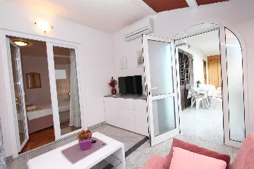 Two-Bedroom Apartment in Rovinj for 4 Guests