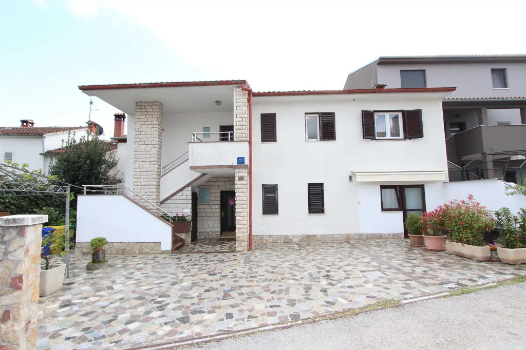 Two-Bedroom Apartment in Rovinj for 4 Guests
