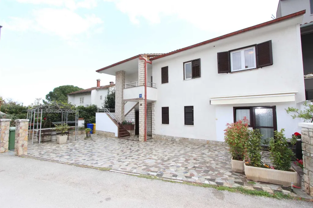 Two-Bedroom Apartment in Rovinj for 4 Guests