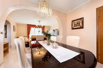 Two-Bedroom Apartment in Rovinj for 4 Guests