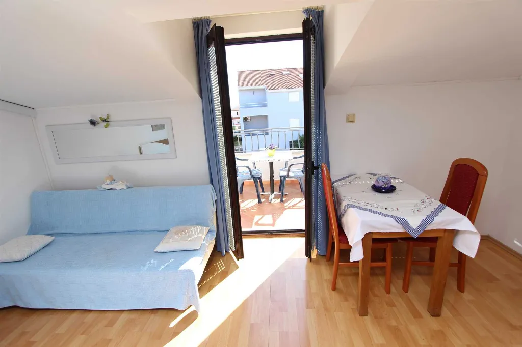 Studio Apartment for 2 in Rovinj with Balcony